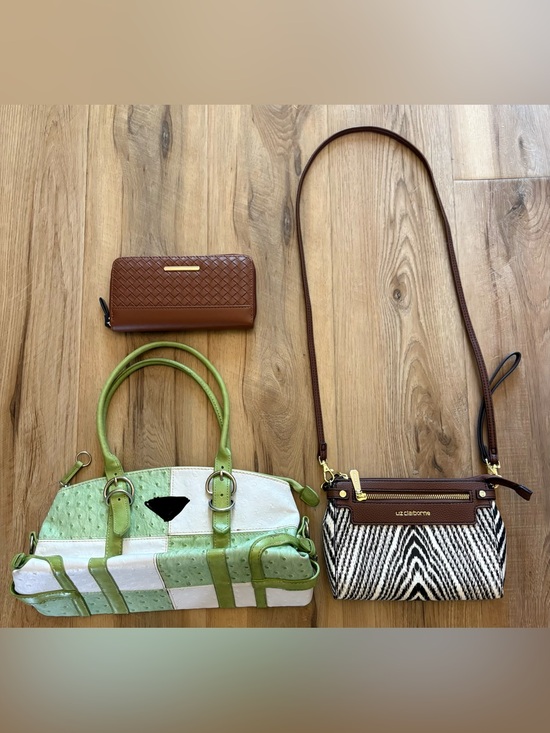 Liz Claiborne Handbags - Purse and wallet lot - Liz Claiborne, etc